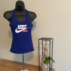 NIKE TANK TOP